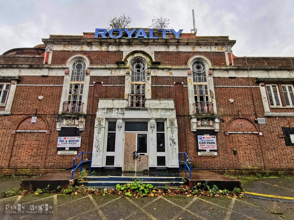 The Royalty Cinema | Urban&nbsp;Exploring
