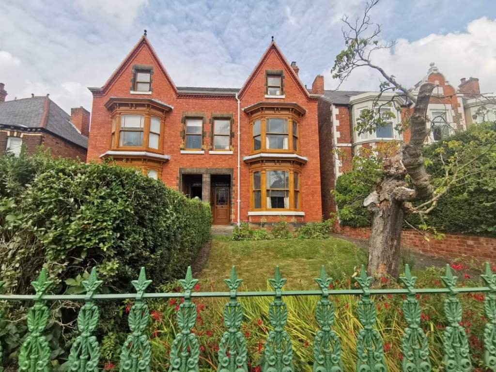 Mr Straws House |&nbsp;Worksop